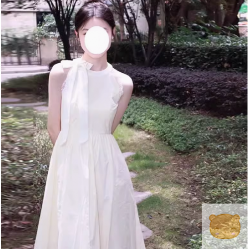 白色清纯甜美仙女长裙2024新款法式挂脖吊带海边度假连衣裙子女夏